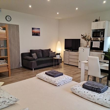Apartmany Zirec Dvůr Králové nad Labem Zewnętrze zdjęcie