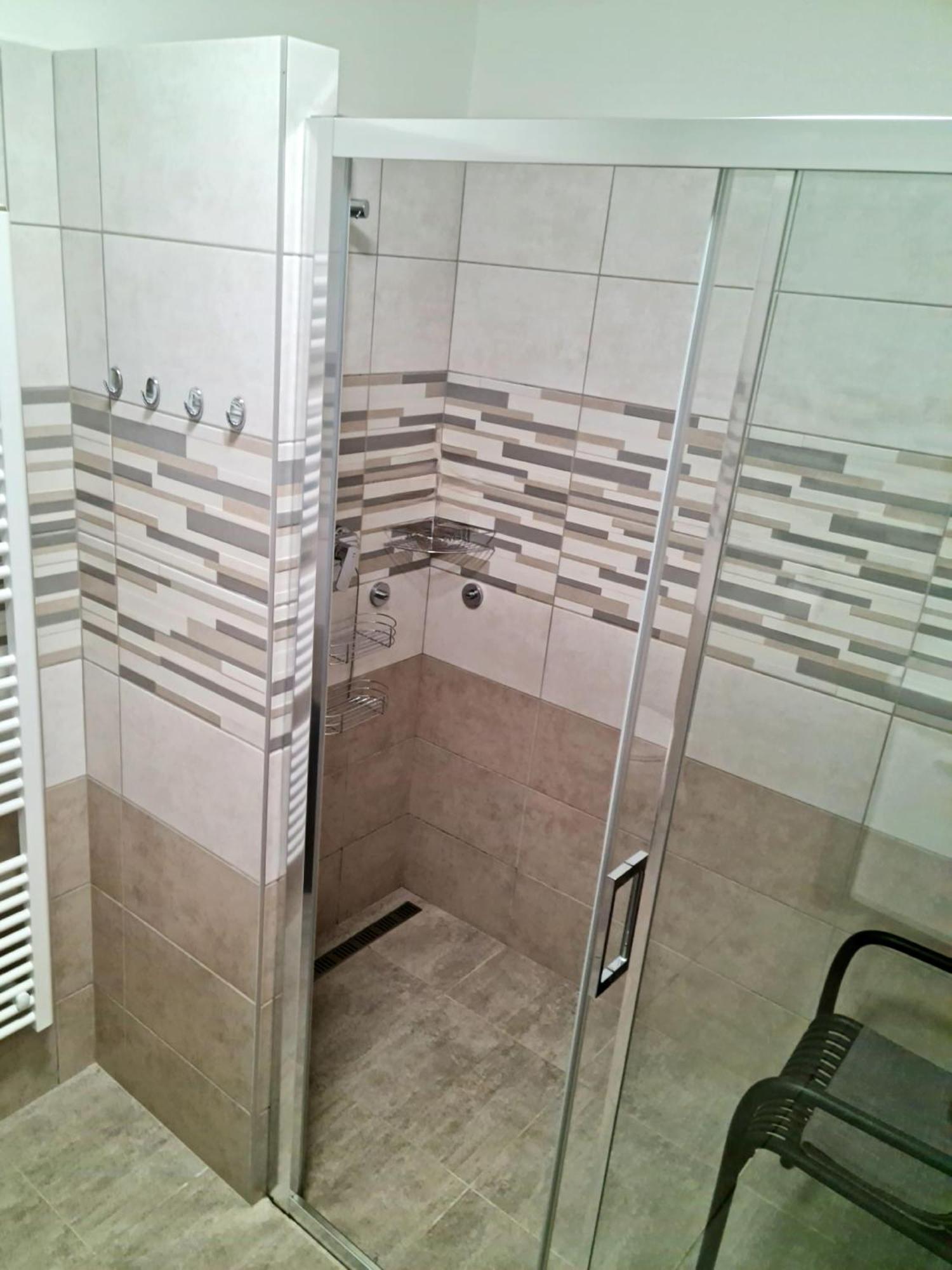 Apartmany Zirec Dvůr Králové nad Labem Zewnętrze zdjęcie